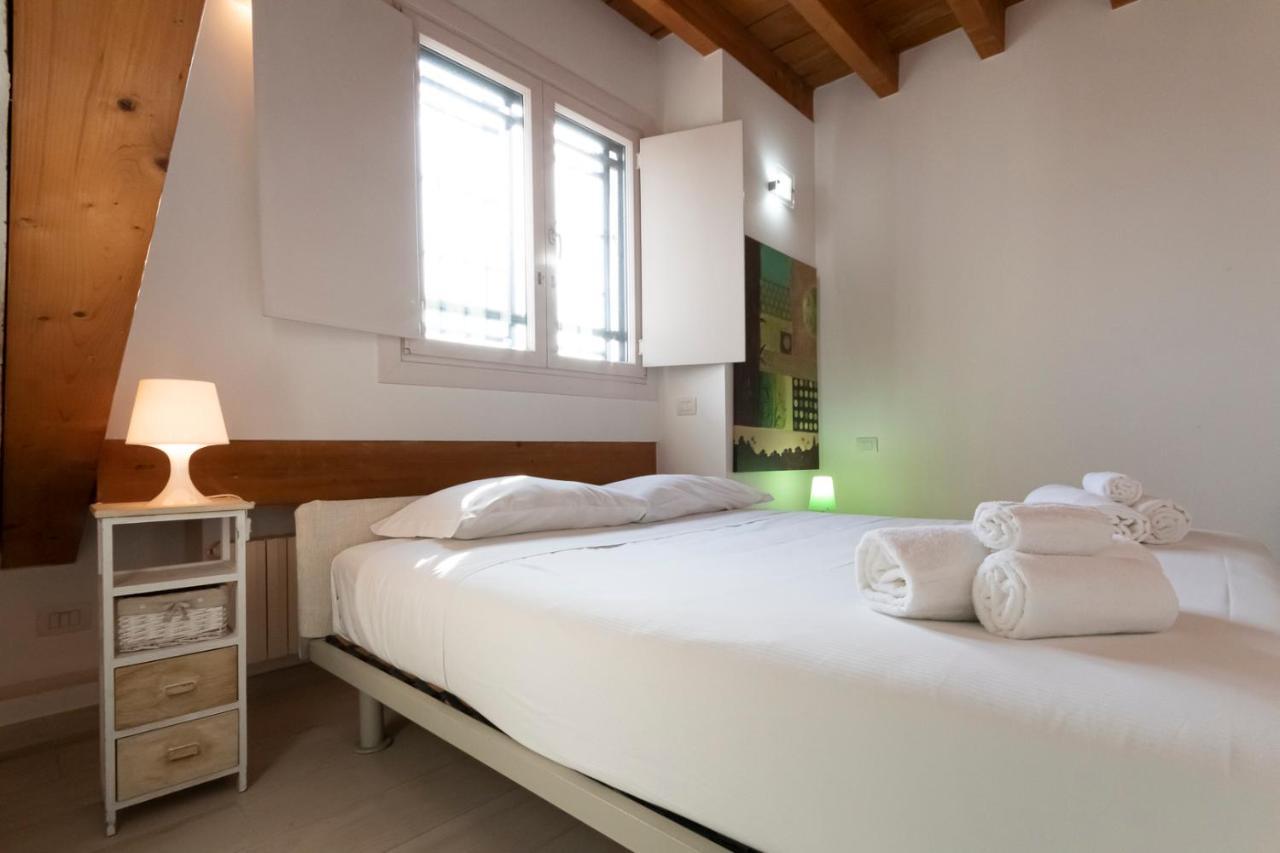 Mansarda Cola Apartment Milano Ngoại thất bức ảnh