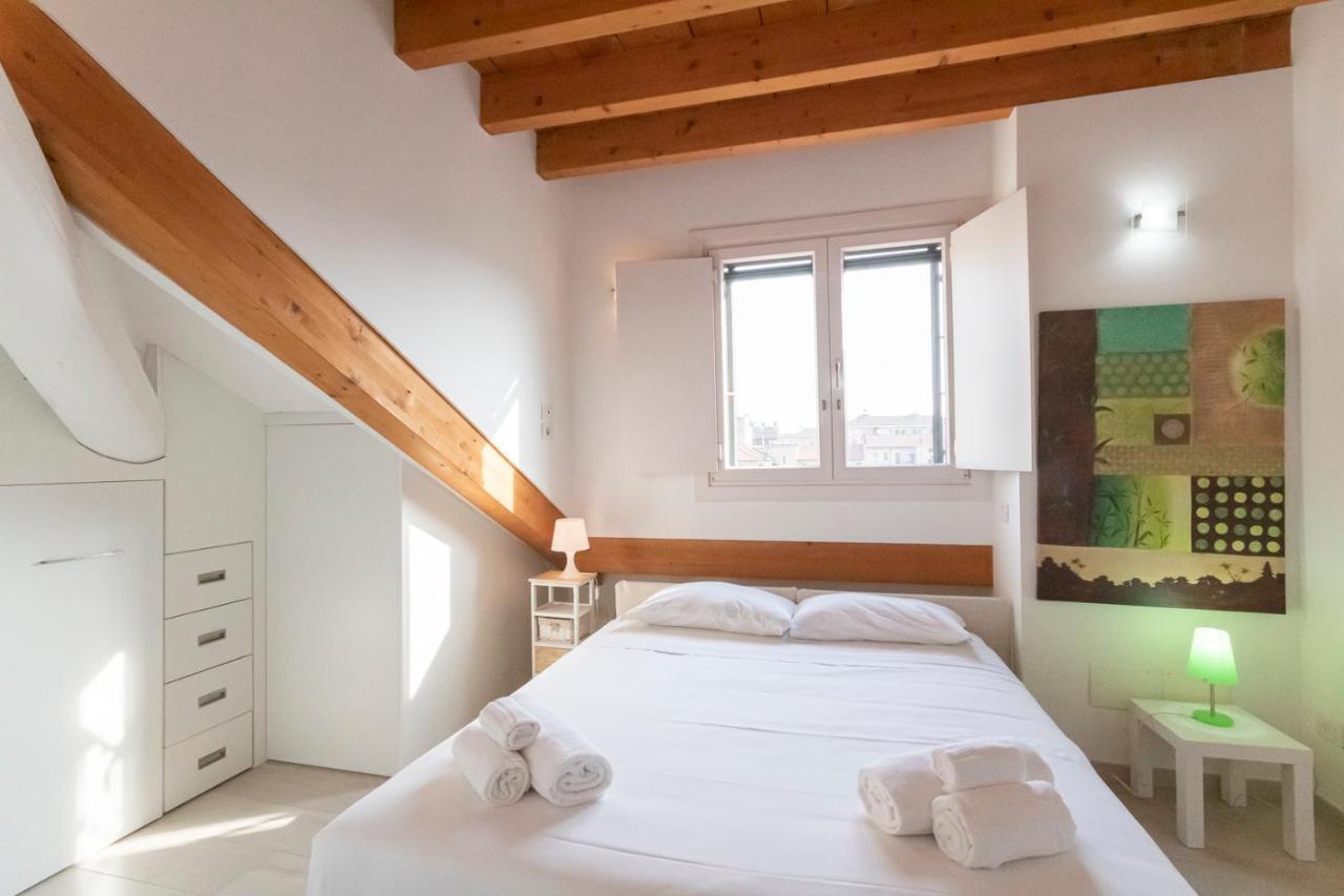 Mansarda Cola Apartment Milano Ngoại thất bức ảnh