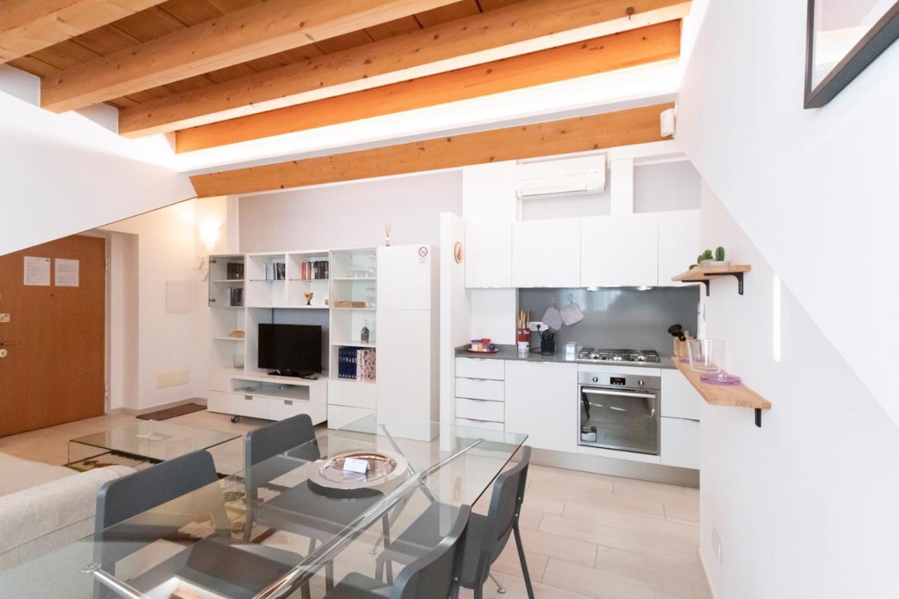 Mansarda Cola Apartment Milano Ngoại thất bức ảnh